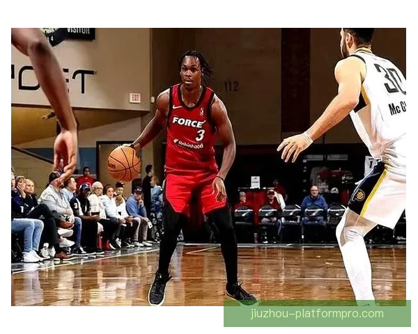 爵士签约姆本2年合同 本赛季场均贡献5分3篮板3助攻